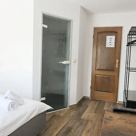 Hotel Marina *